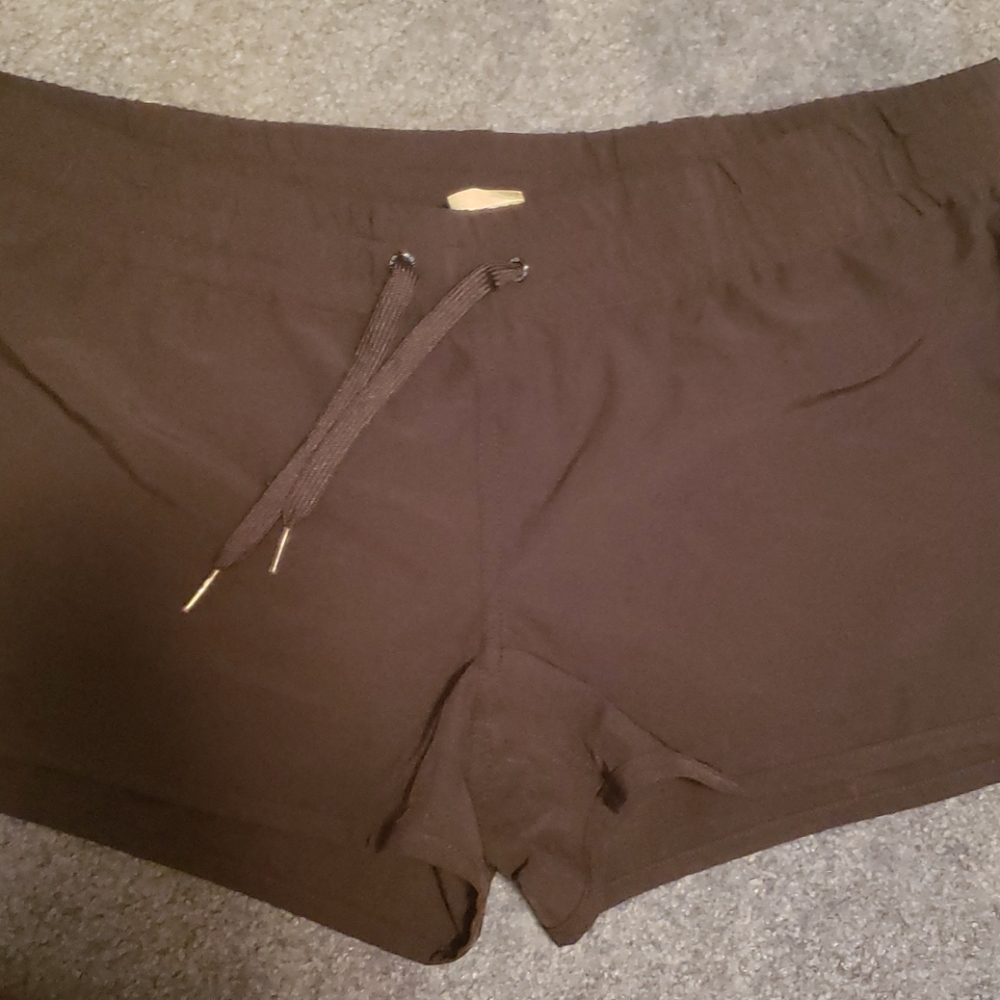 Oxide shorts